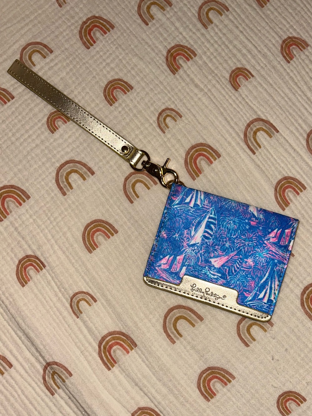 BNWOT Lilly Pulitzer Blue Tropical Sailboat Wristlet Wallet with Gold Trim